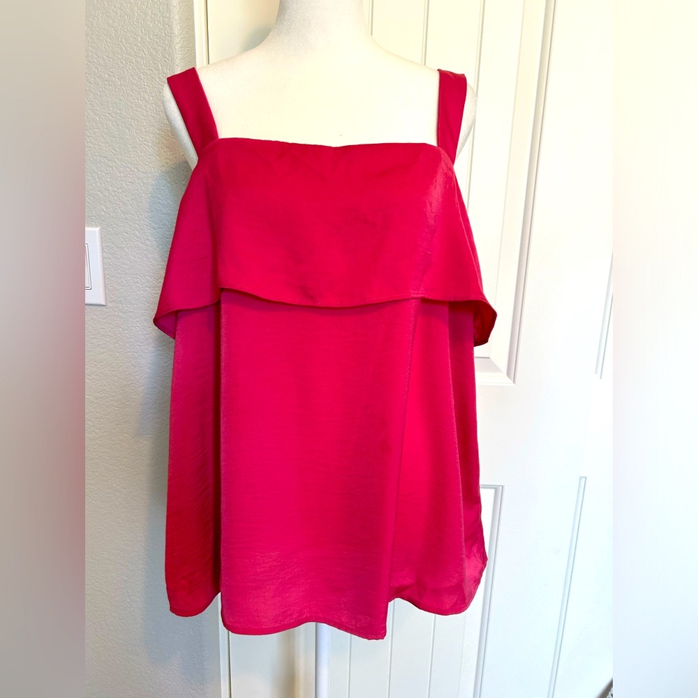 NWOT Large Pink Banana Republic tie back top